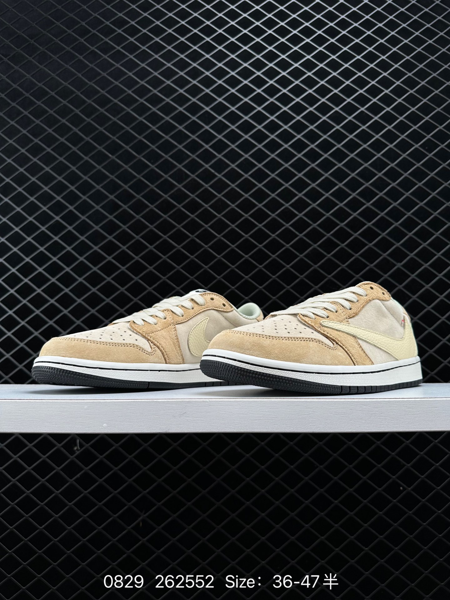 NIKE  Air Jordan 1 Low OG Sp